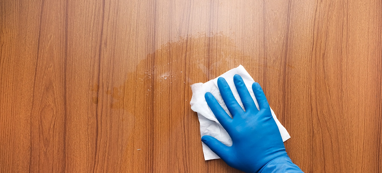 Dos and Don'ts of Cleaning Wooden Laminate Sheets